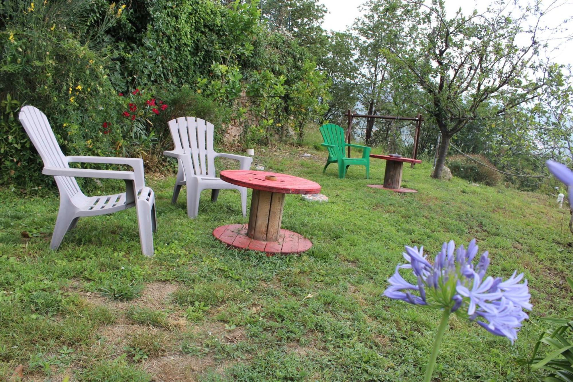 Bed and Breakfast Segni E Impronta Finale Ligure Exterior foto