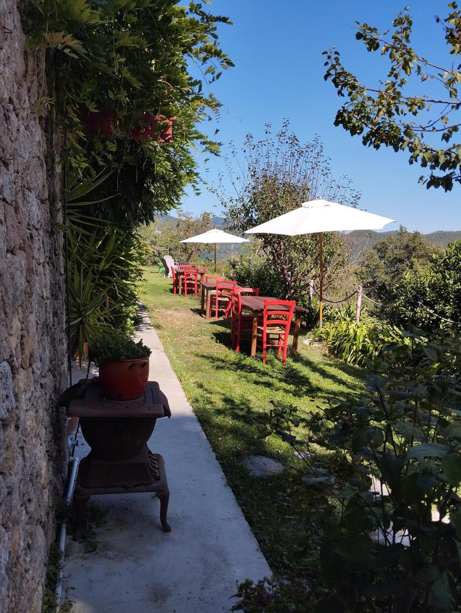 Bed and Breakfast Segni E Impronta Finale Ligure Exterior foto