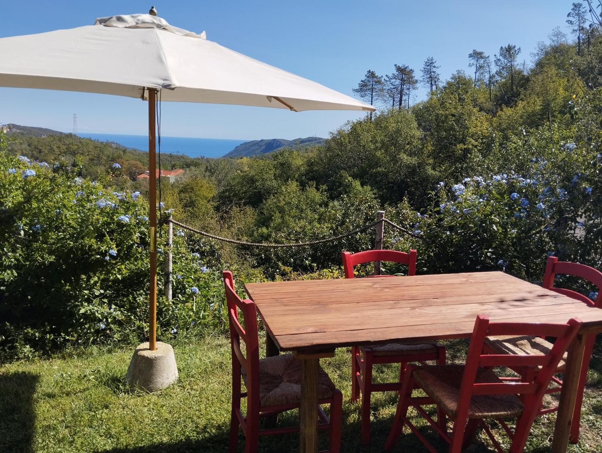 Bed and Breakfast Segni E Impronta Finale Ligure Exterior foto